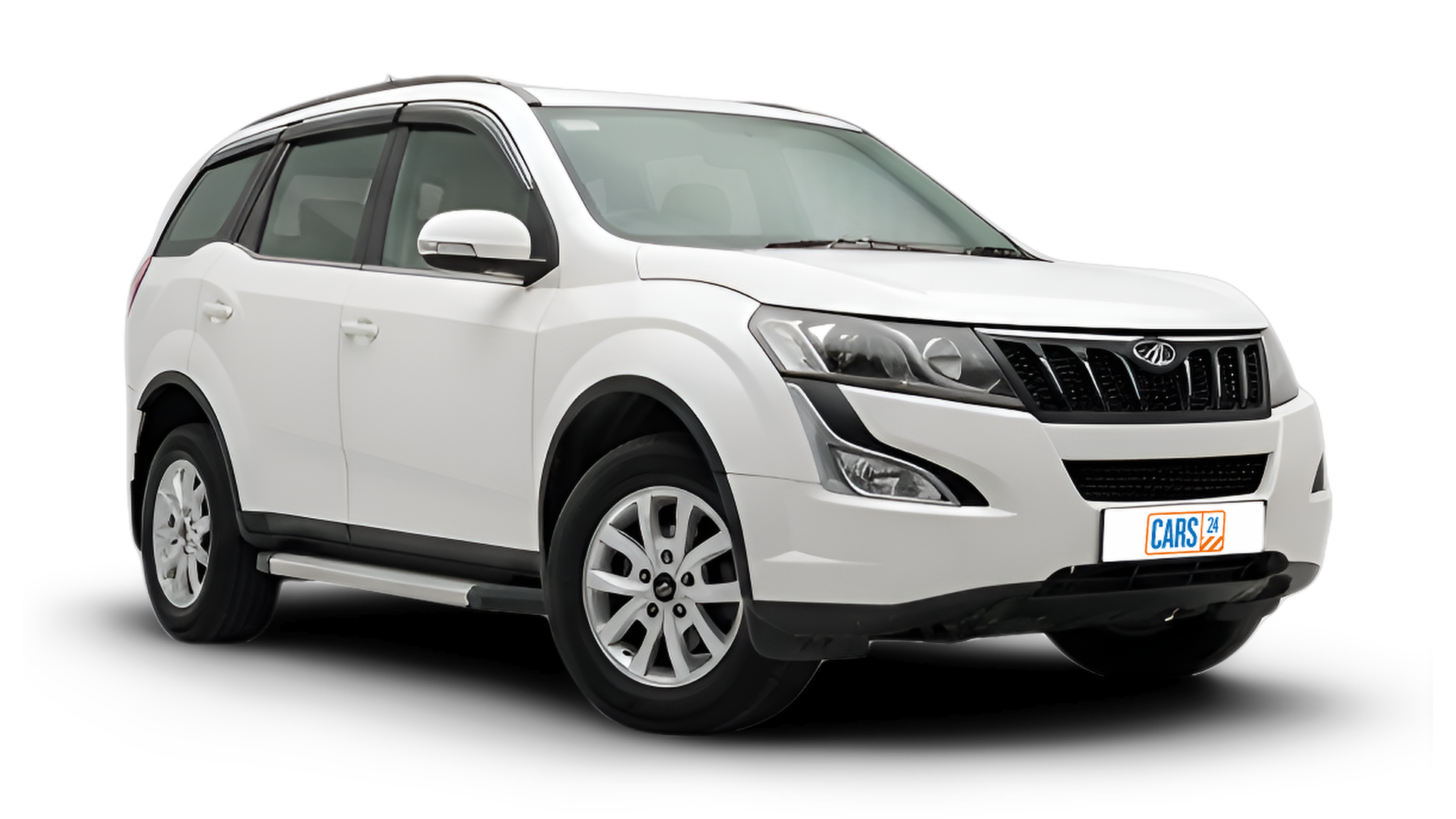 Mahindra XUV500-img